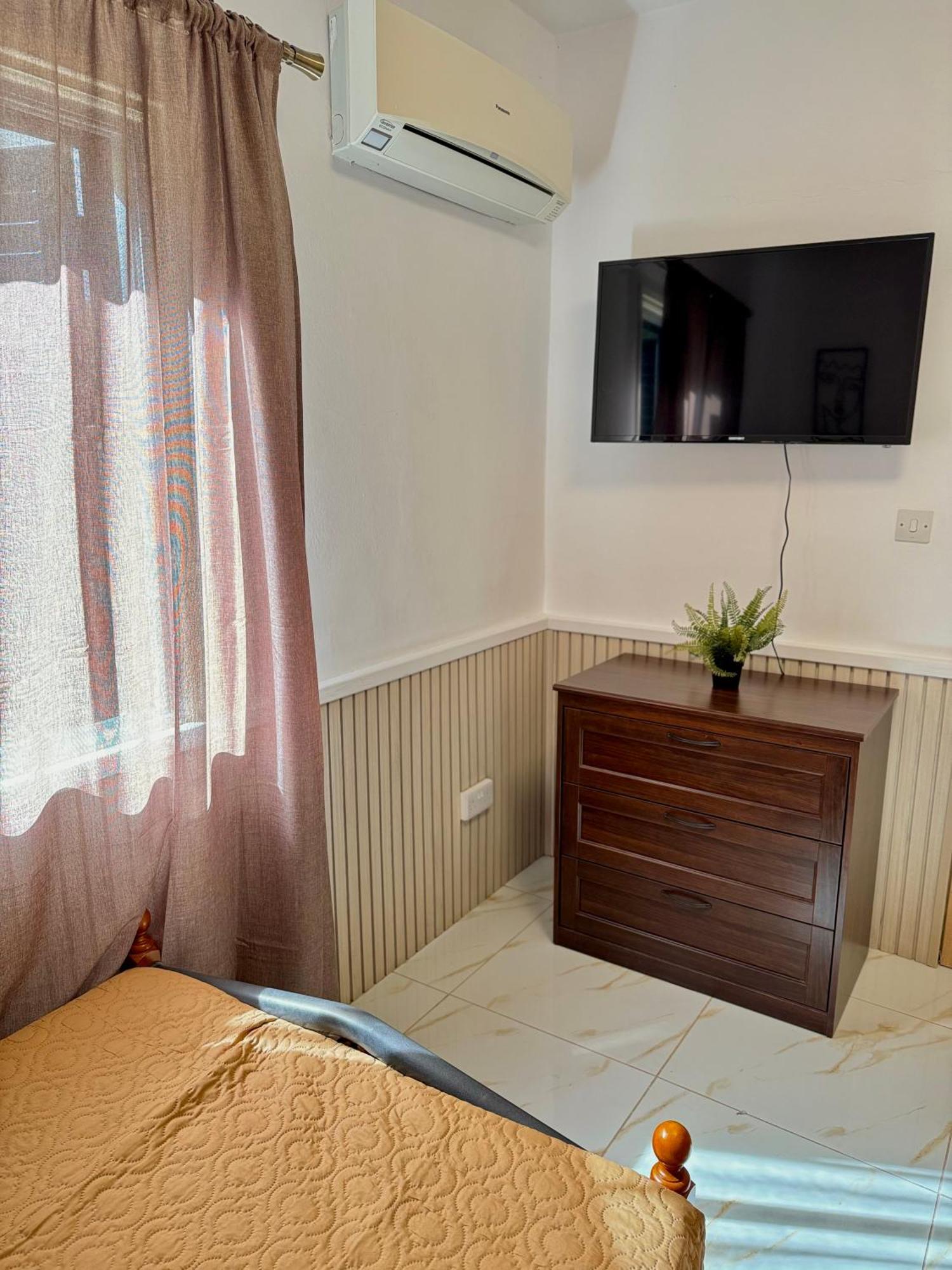 Dub House 3 Apartment Paphos Exterior photo